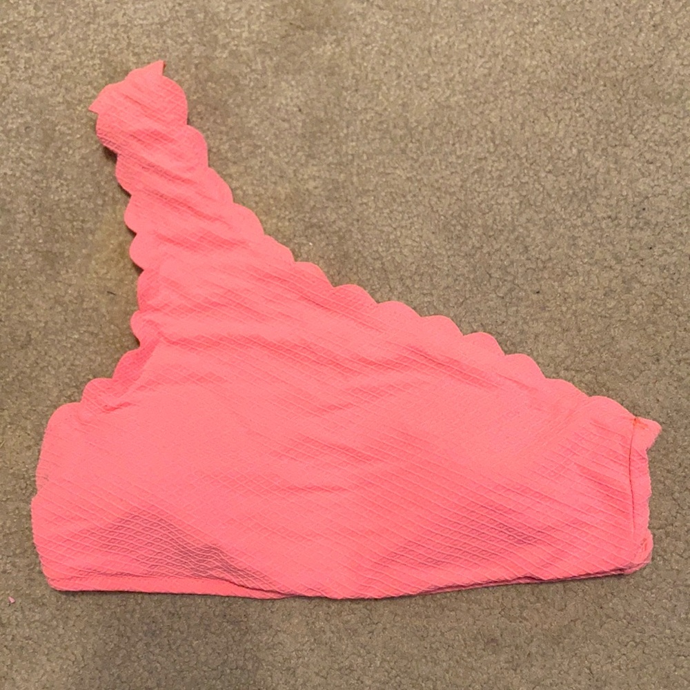 Jessica Simpson Scalloped One Shoulder Bikini Top